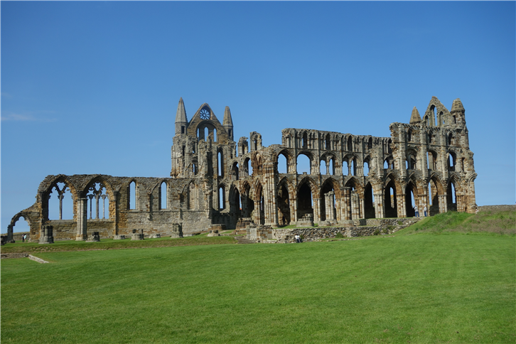 whitby 5472 best abbey view-crop-v2.JPG